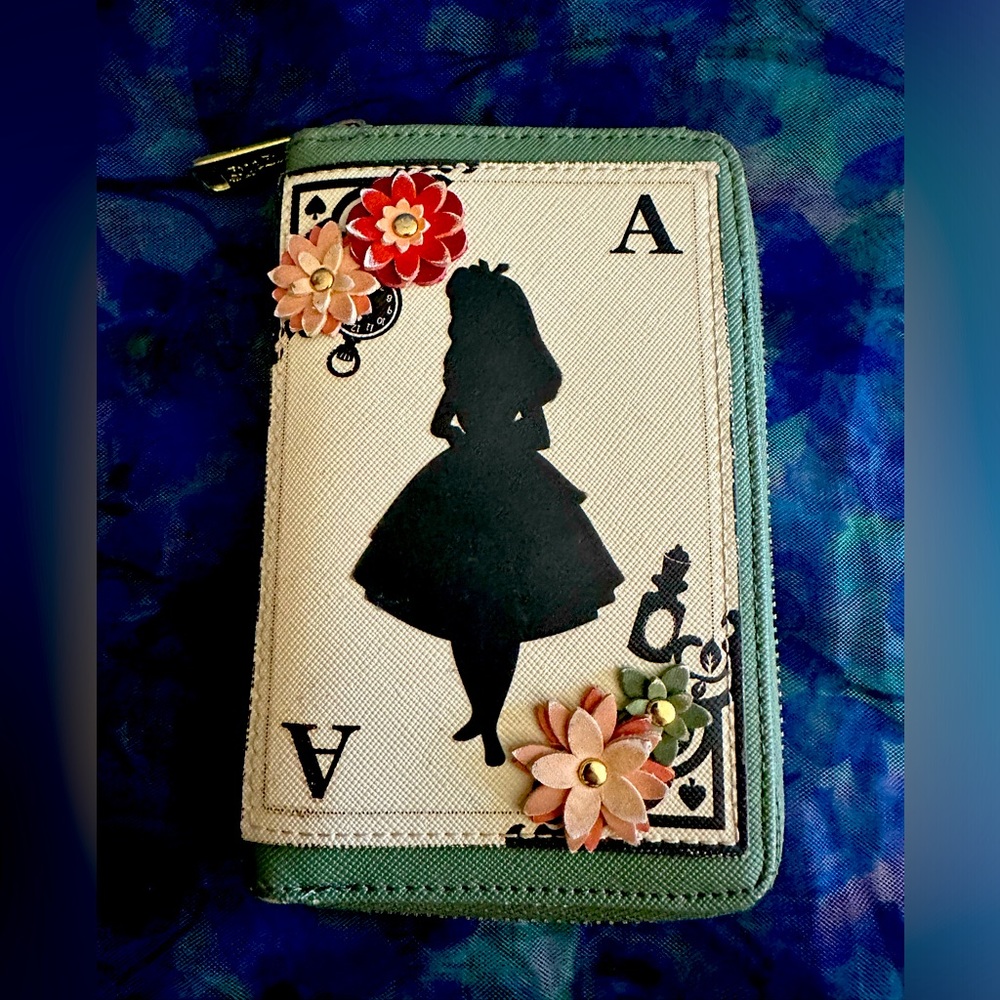 Loungefly Alice in Wonderland zip-up wallet